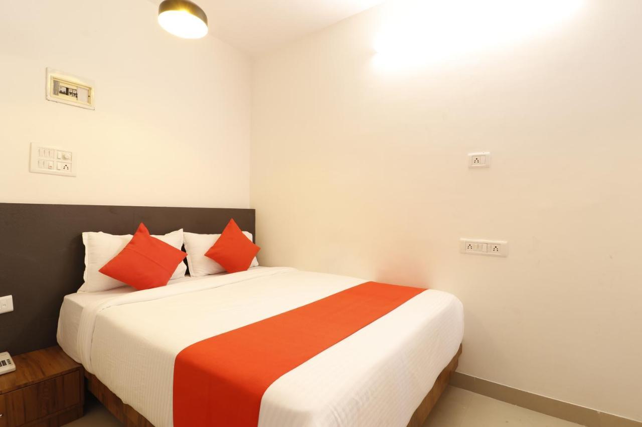 Hotel Crystal Inn Mumbai Luaran gambar